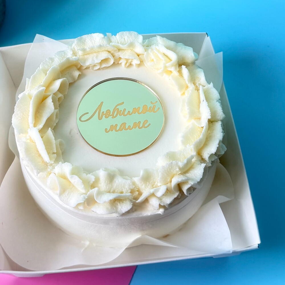 Бенто торт для мамы Ванильный с клубникой