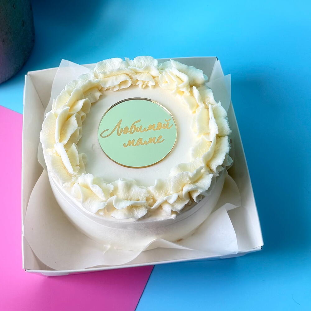 Бенто торт для мамы Ванильный с клубникой