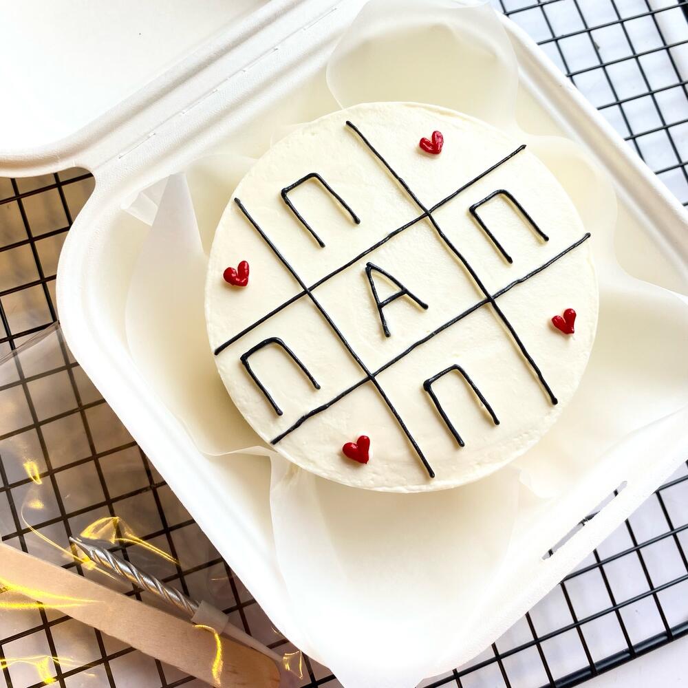 Бенто-торт для папы «крестики-нолики»