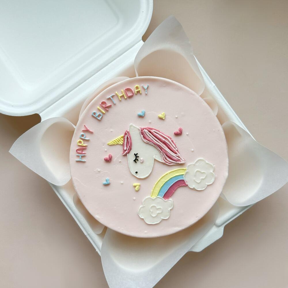 Бенто торт единорог на день рождения