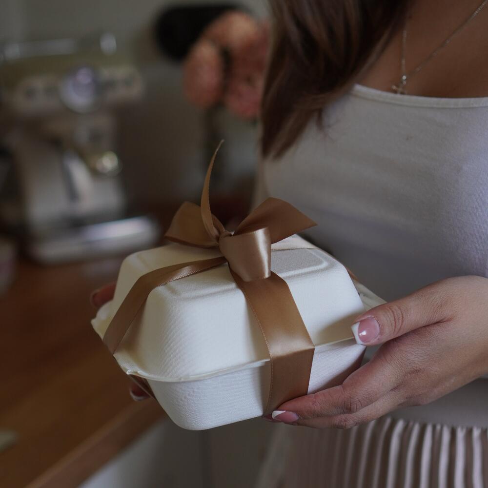 Бенто-торт «Еще на год душнее»