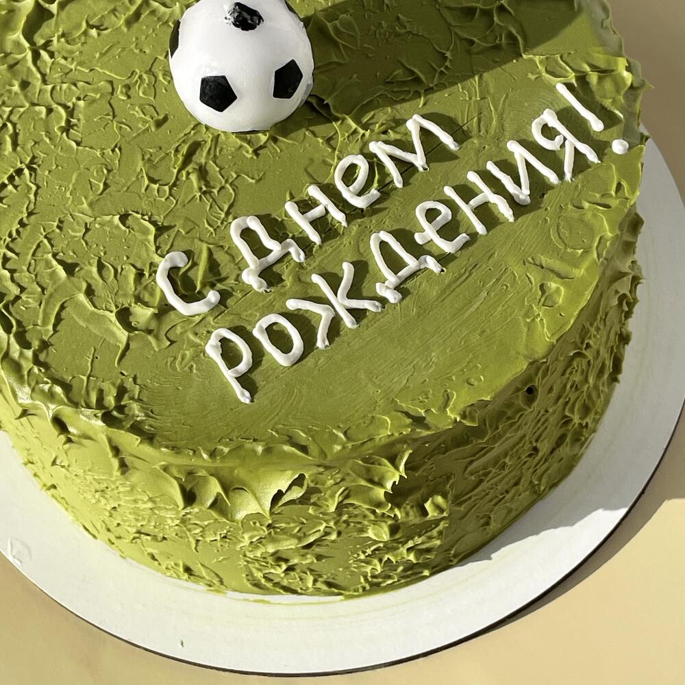 Бенто-торт Футбол со свечкой в виде мяча на день рождения