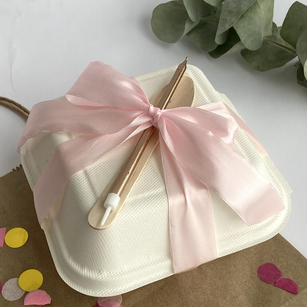 Бенто торт Горько для молодожен