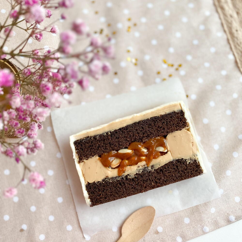 Бенто торт Happy Birthday и сердечком