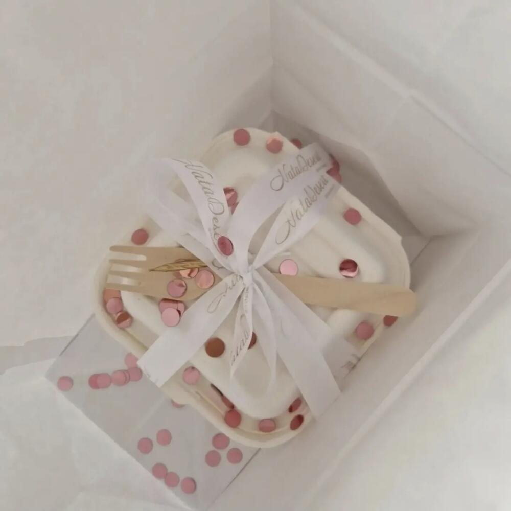 Бенто торт "Happy birthday" в подарок для друга, подруги, брата, сестры, парня или девушки, жены, мужа