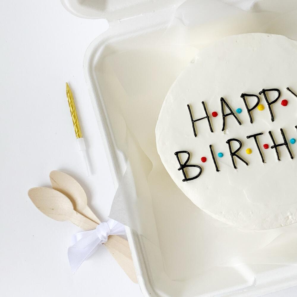 Бенто торт "Happy Birthday" в подарок подруге/другу