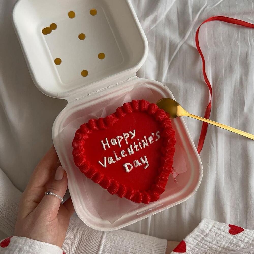 Бенто-торт "Happy Valentine s Day"