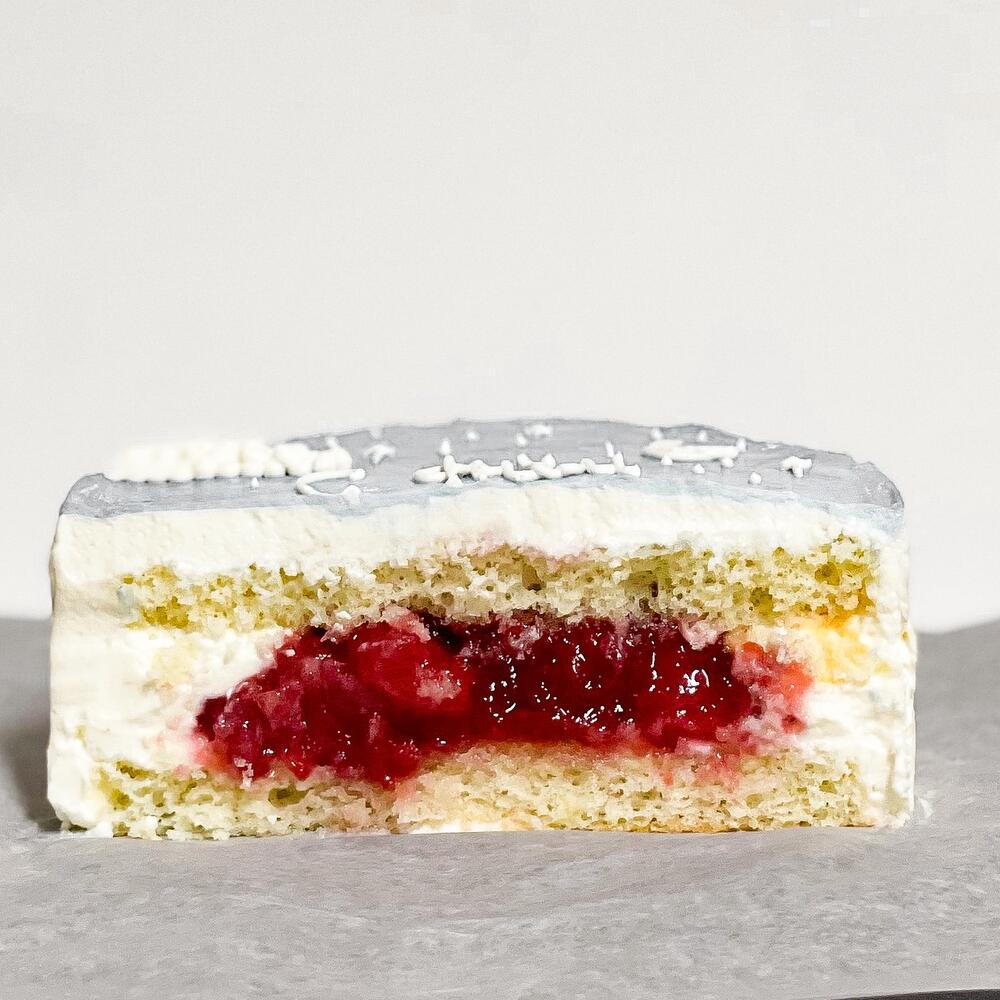 Бенто-торт «HB honey 💕»