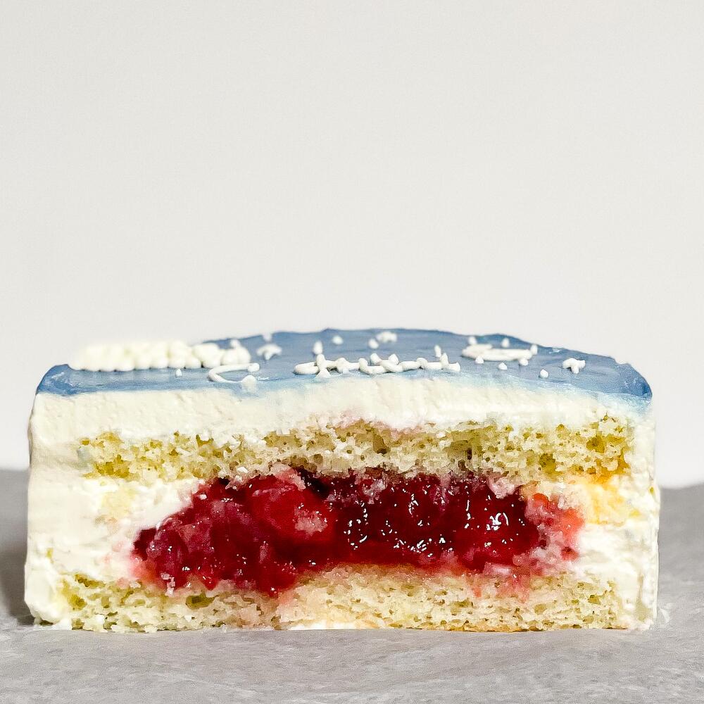 Бенто-торт «HB My Love 🩵»