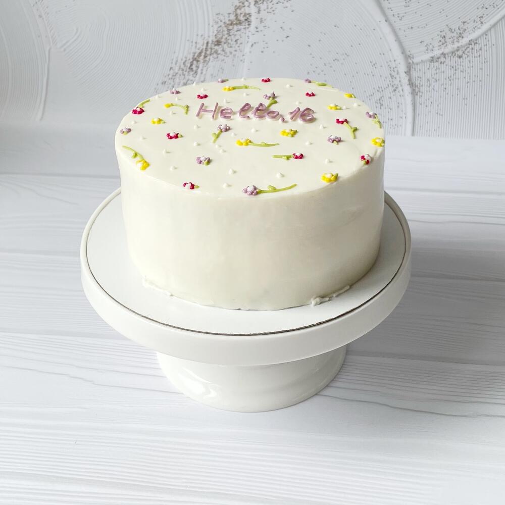 Бенто-торт «Hello, 16»