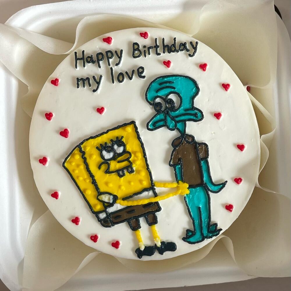 Бенто- торт и 2 капкейка