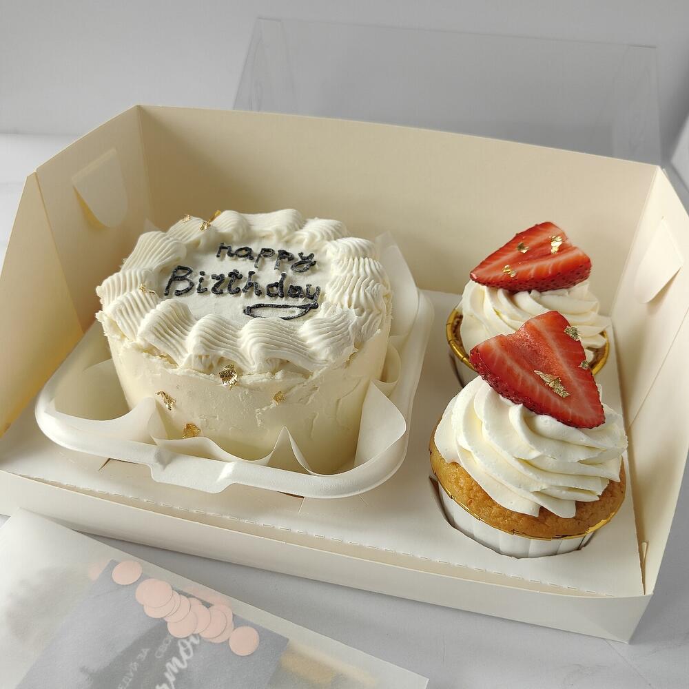 Бенто-торт и 2 капкейка С днём рождения happy birthday