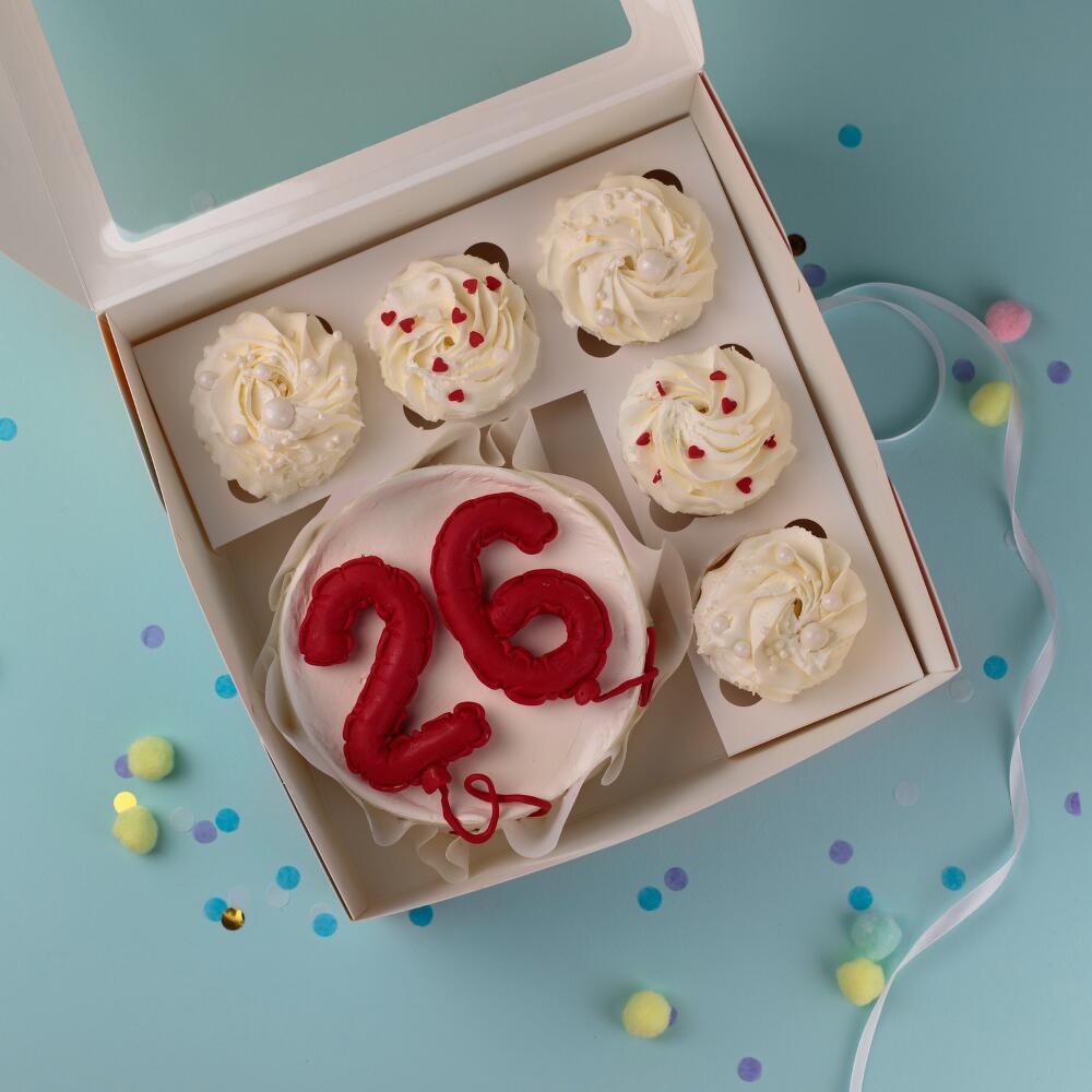 Бенто-торт и 5 капкейков с шарами из мастики Маленькие мечты 1,3 кг