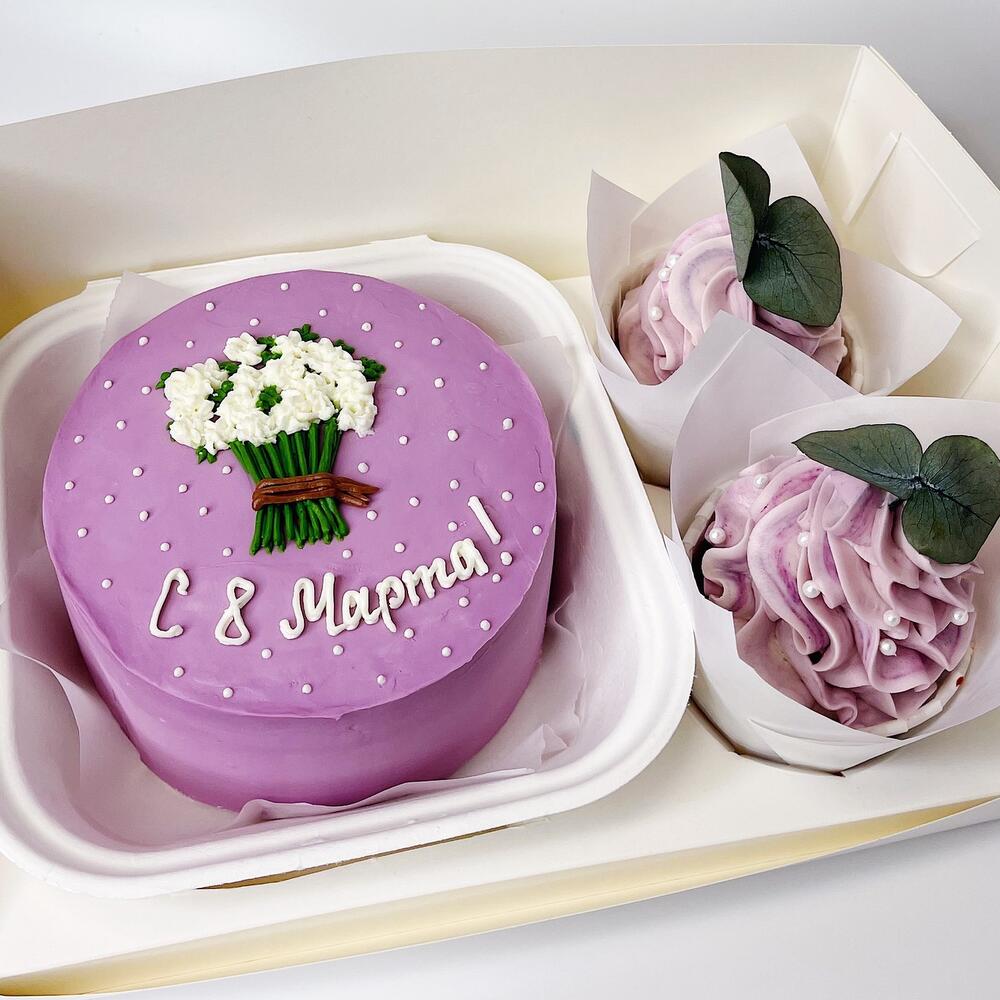 Бенто-торт и капкейки к 8 марта