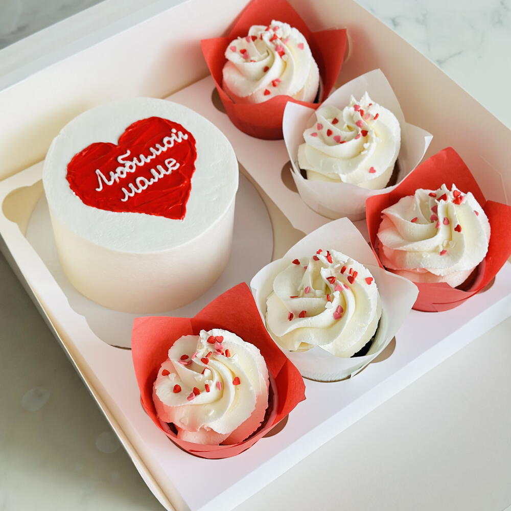 Бенто торт и капкейки маме 8 марта