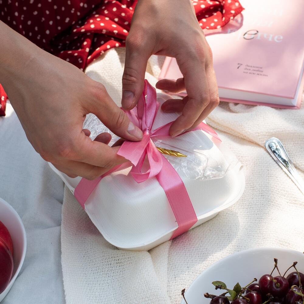 Бенто-торт «или ты хотел носки?» на 23 февраля