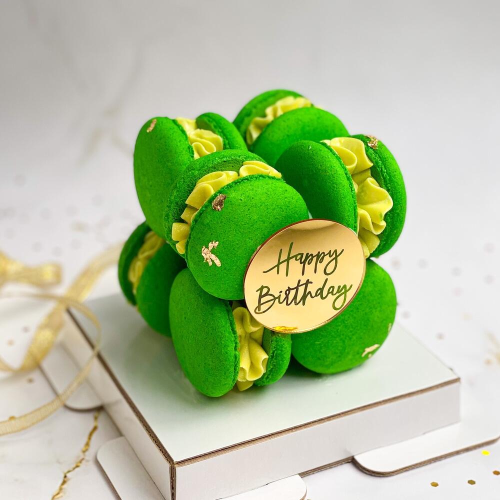 Бенто торт из макарон на день рождения