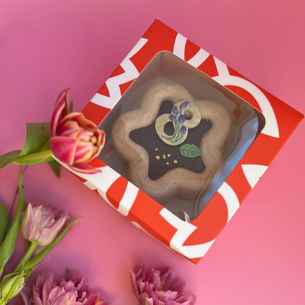 Бенто-торт из шоколадного мороженого