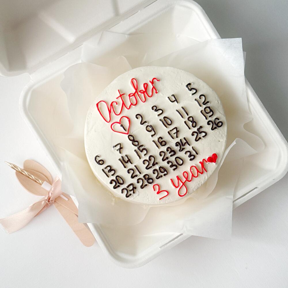 Бенто-торт календарь с любым месяцем