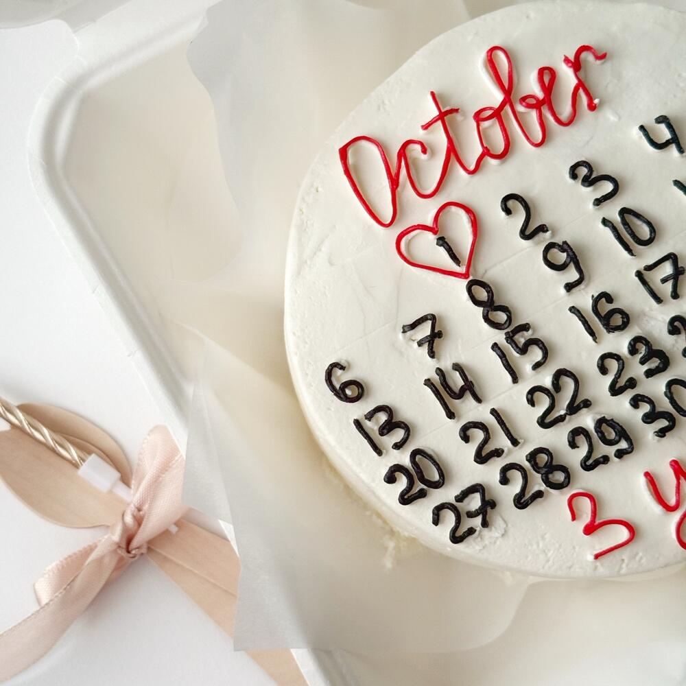 Бенто-торт календарь с любым месяцем