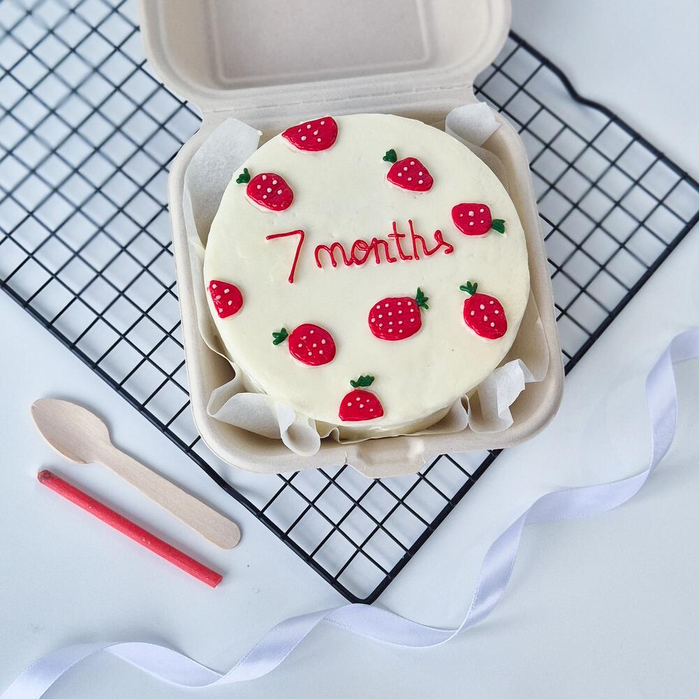 Бенто-торт клубничка