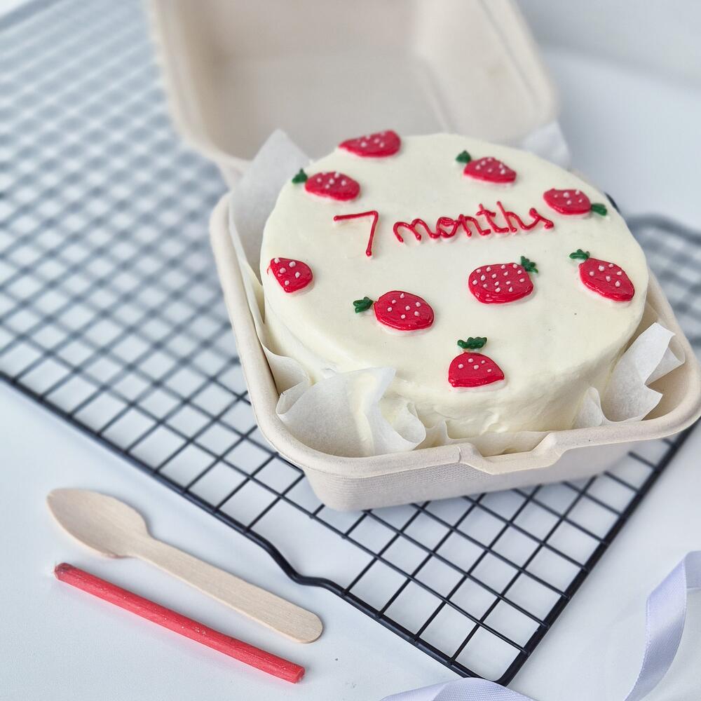 Бенто-торт клубничка