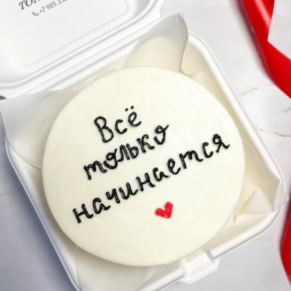 Бенто торт клубничный