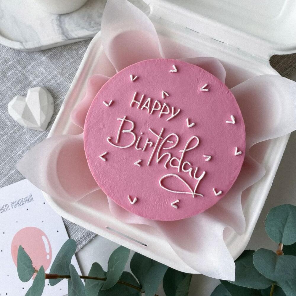 Бенто торт ко дню рождения розовый