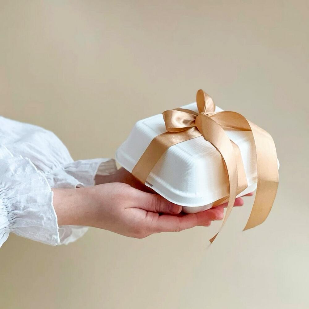 Бенто торт ко Дню рождения с цветочками