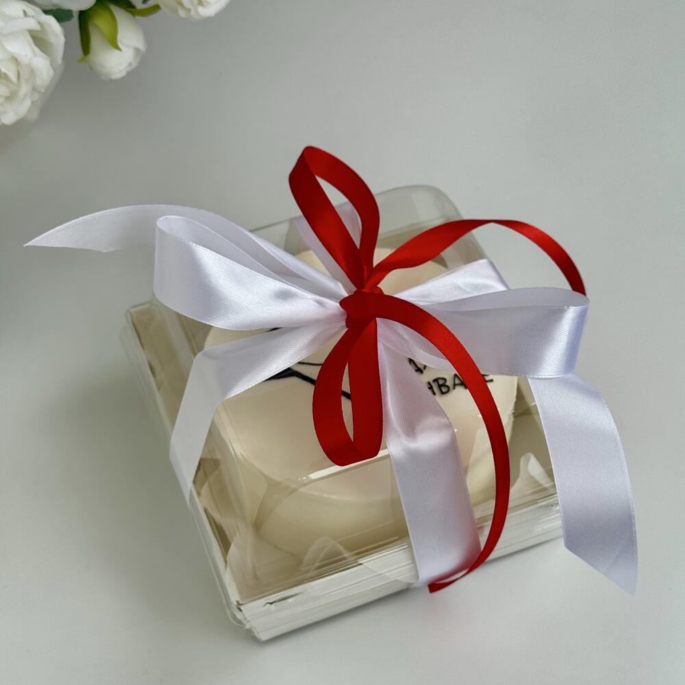 Бенто торт Королевы рождаются в феврале подарок на день рождения