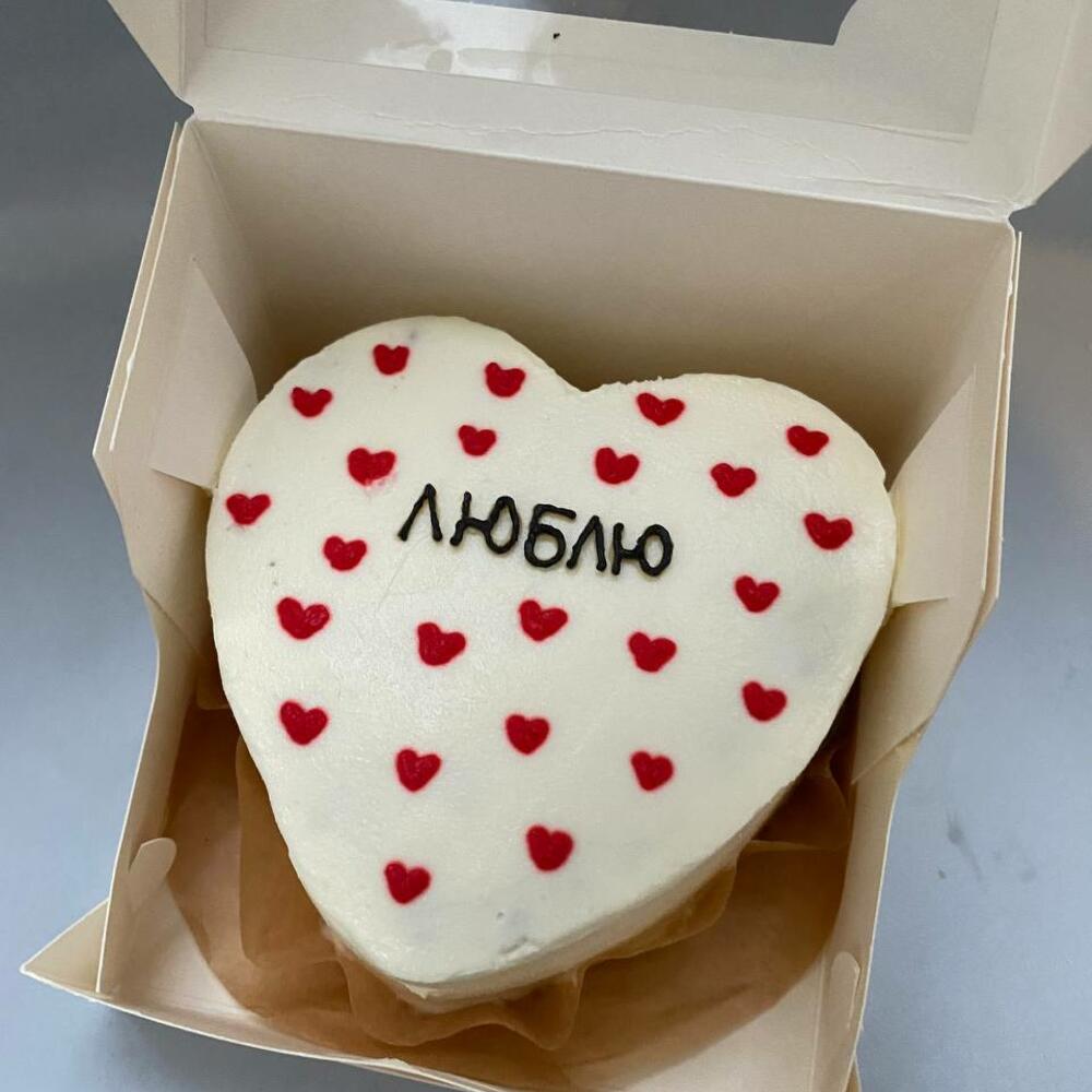 Бенто торт "Красный бархат" с вишней