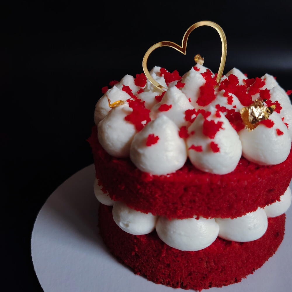 Бенто-торт "Красный бархат с вишнёвой начинкой"