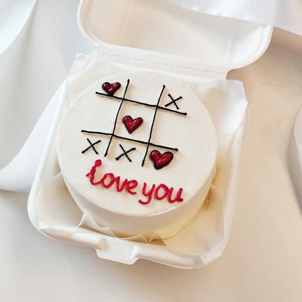 Бенто торт крестики нолики,бенто на 14 февраля,бенто на день влюбленных