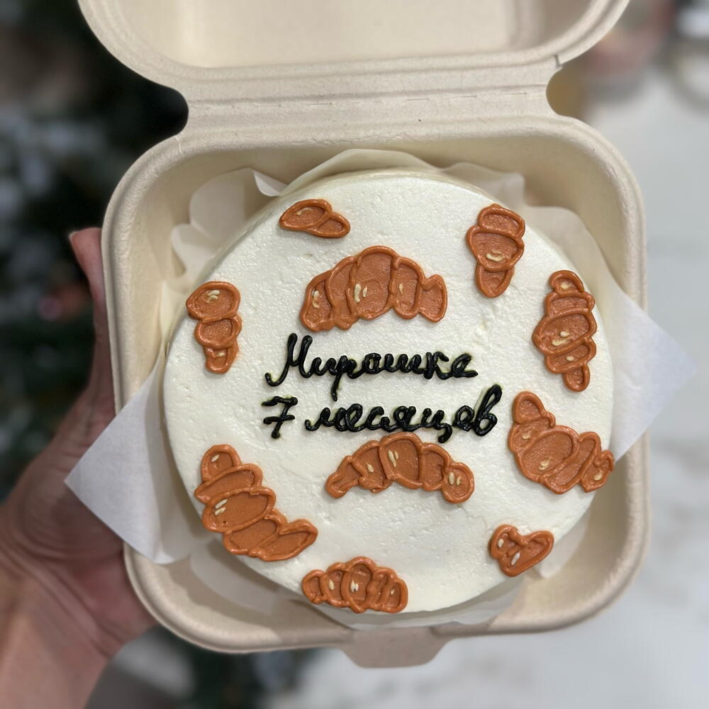 Бенто торт «круассаны»