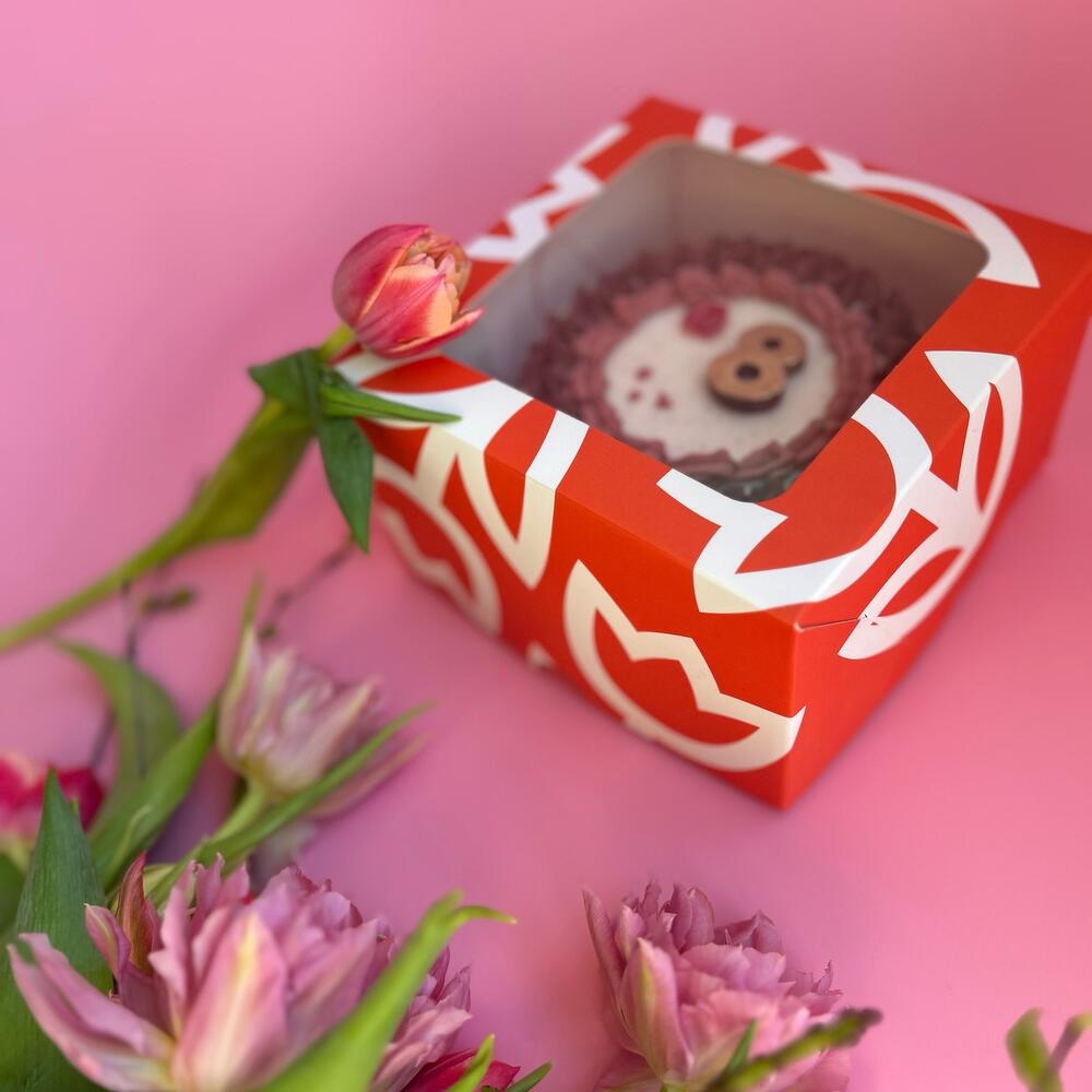 Бенто-торт «Ламбет» из мороженого для девушки