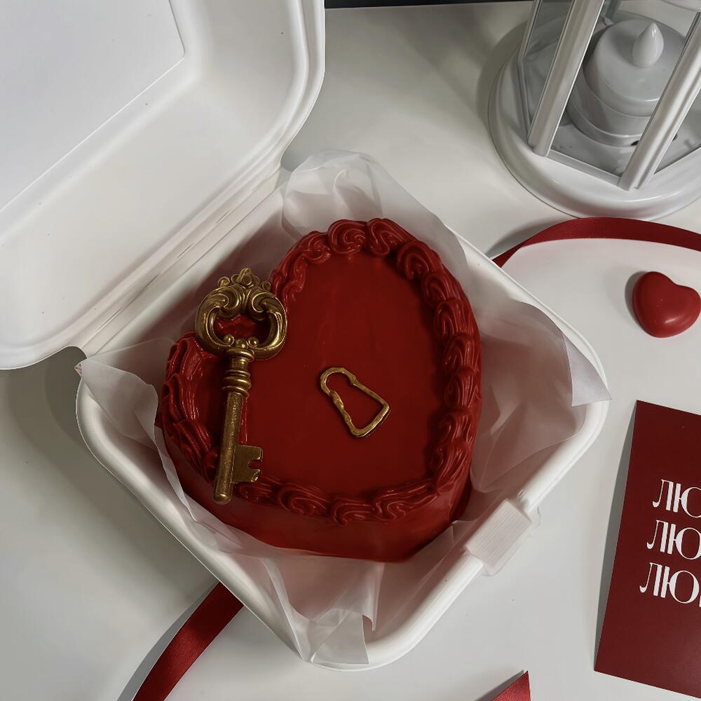 Бенто торт ламбет "Ключ к сердцу" на 14 февраля