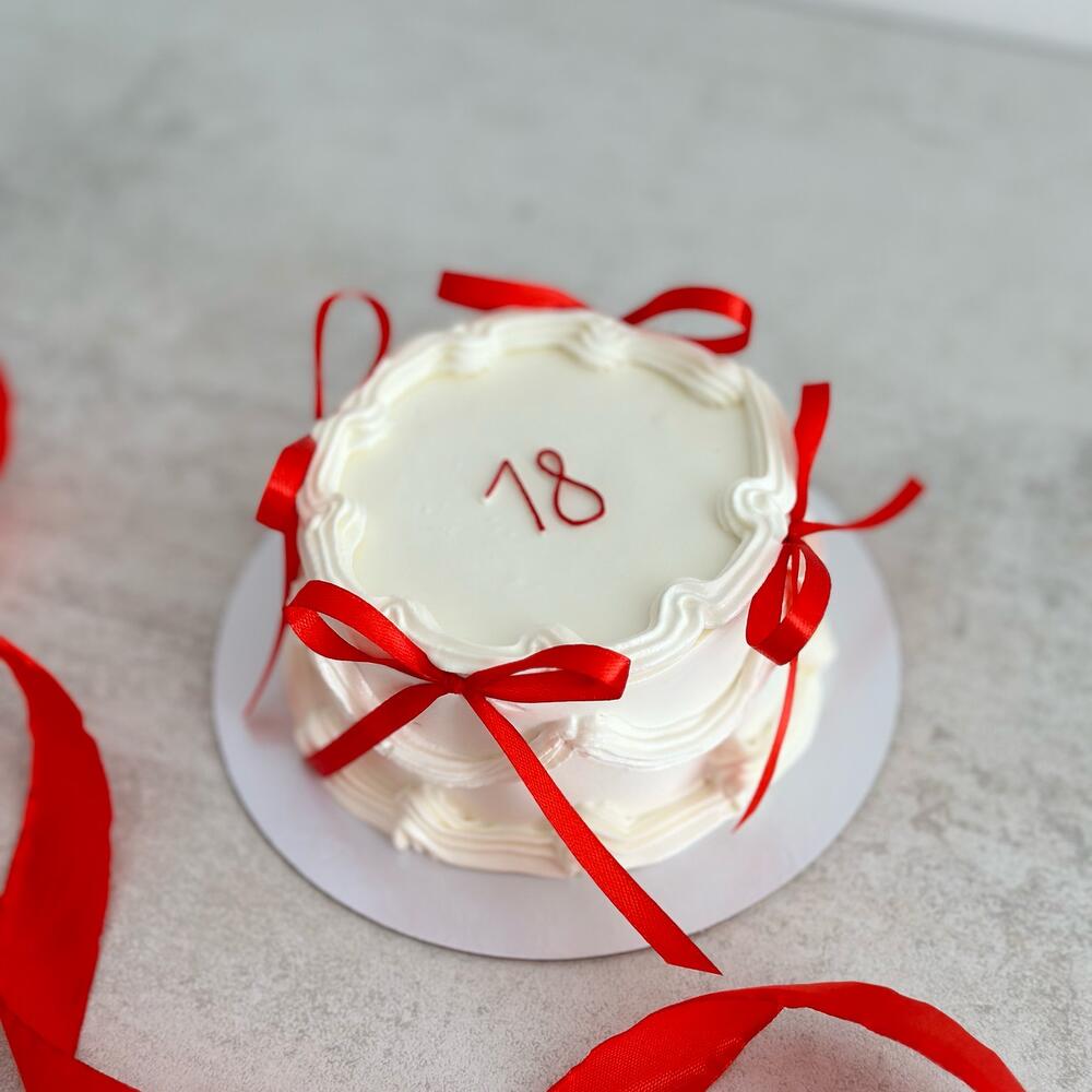 Бенто торт Ламбет на день рождения девушке подруге сестре маме жене любимой девочке