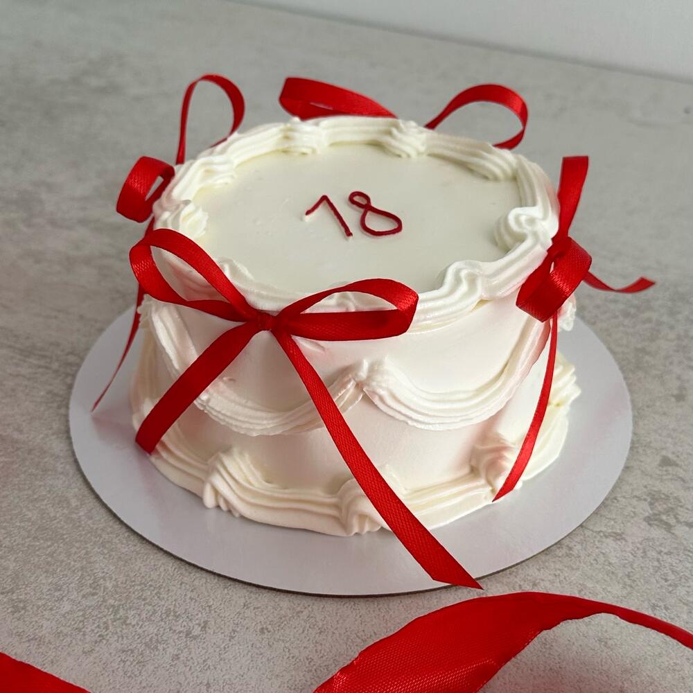 Бенто торт Ламбет на день рождения девушке подруге сестре маме жене любимой девочке