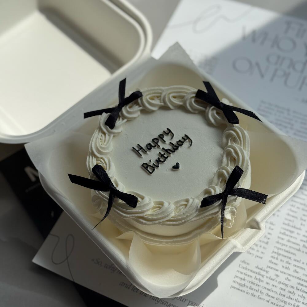 Бенто торт , Ламбет, с бантиками