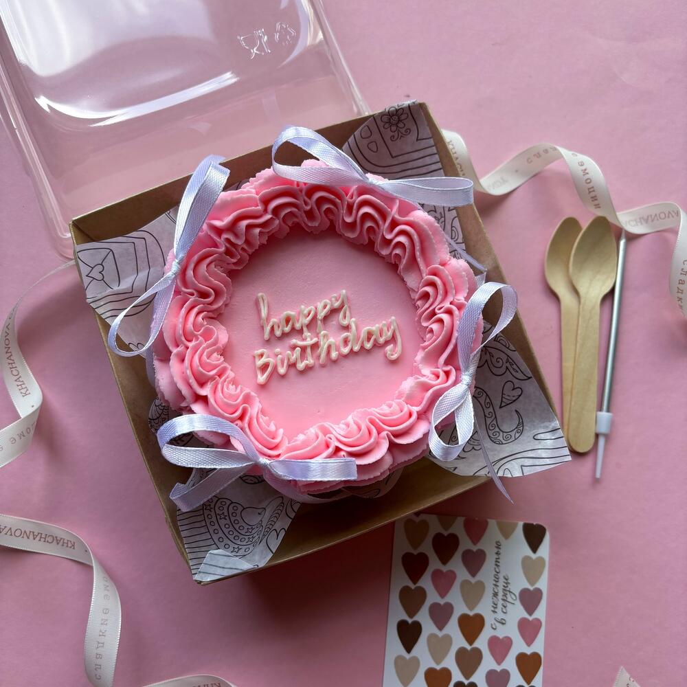 Бенто торт Ламбет с бантиками и рюшками девушке, сестре, подруге, коллеге, любимой