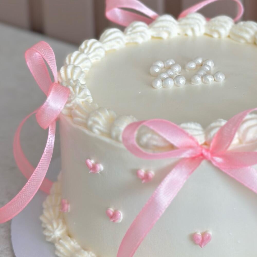 Бенто торт ламбет с бантиками сестре подруге дочке на день рождения