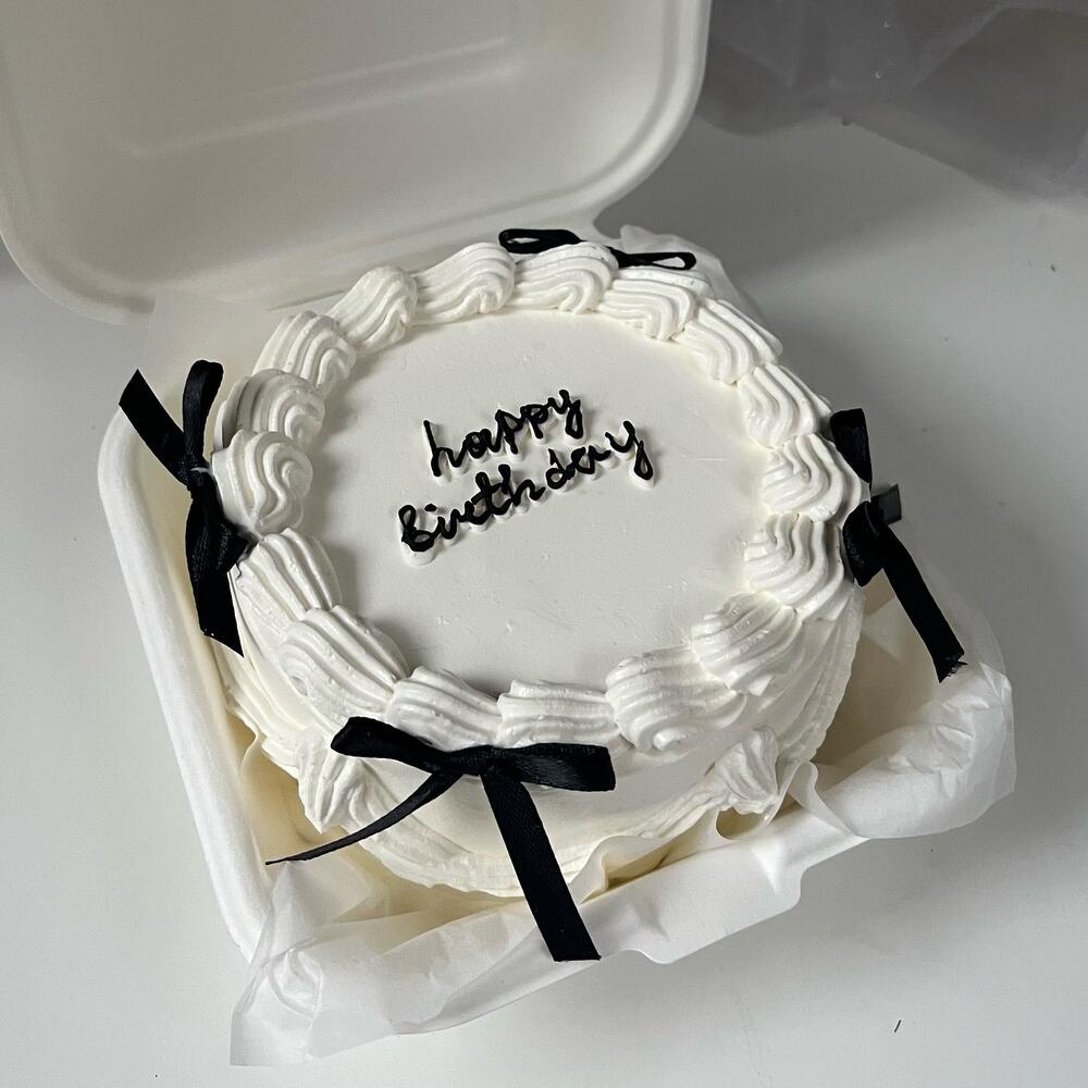 Бенто-торт ламбет с ленточками на день рождения