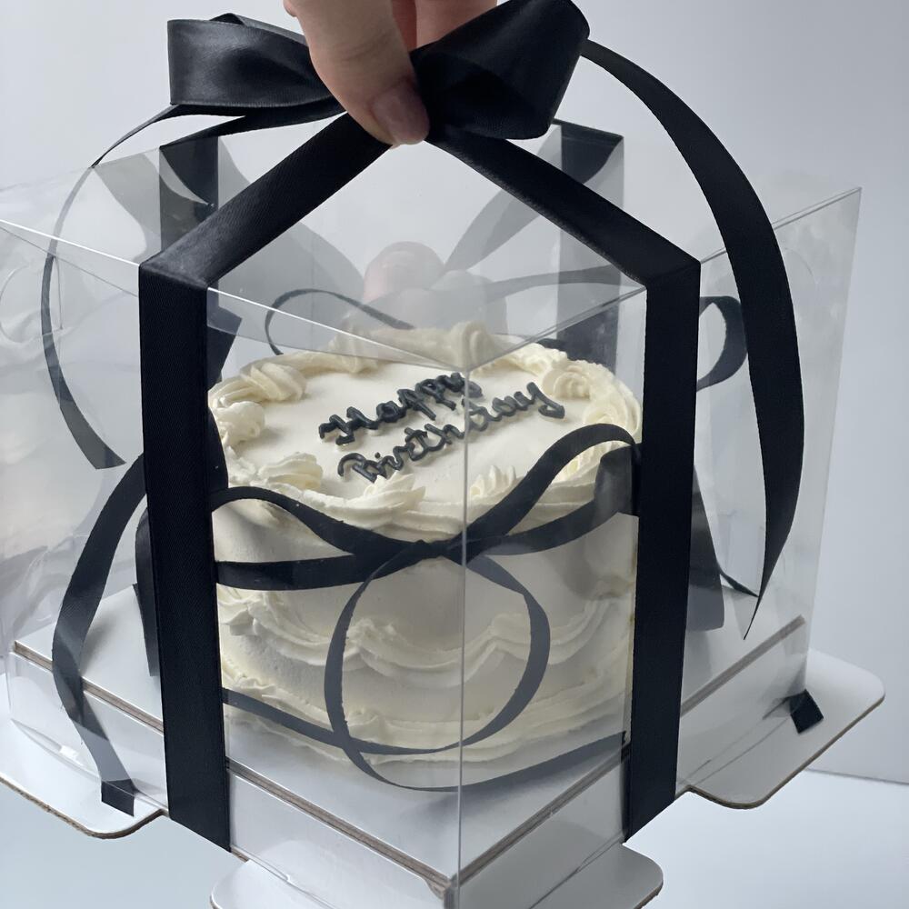 Бенто-торт Ламбет с рюшами и бантами на День рождения девушки, жены, подруги, дочки, сестры