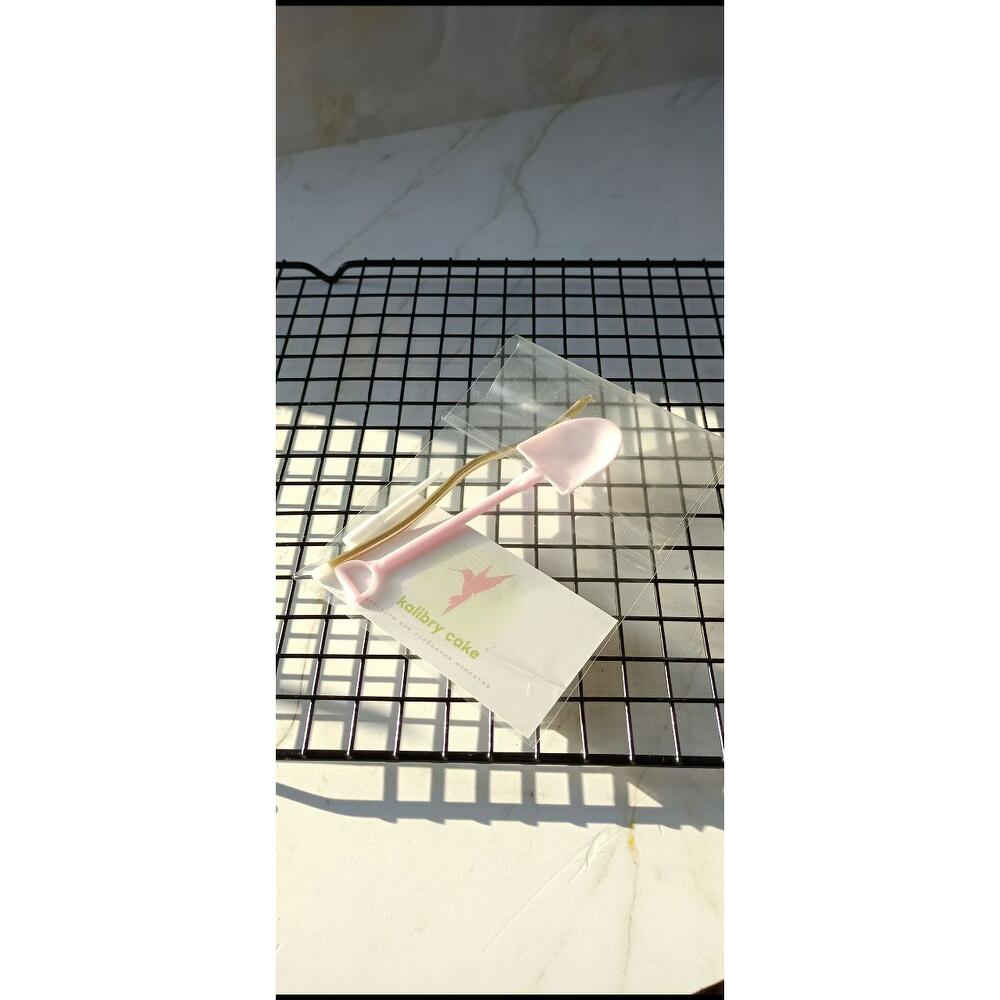 Бенто торт ламбет с рюшами, подтёками на день рождения "Happy birthday" с вишней коктейльной