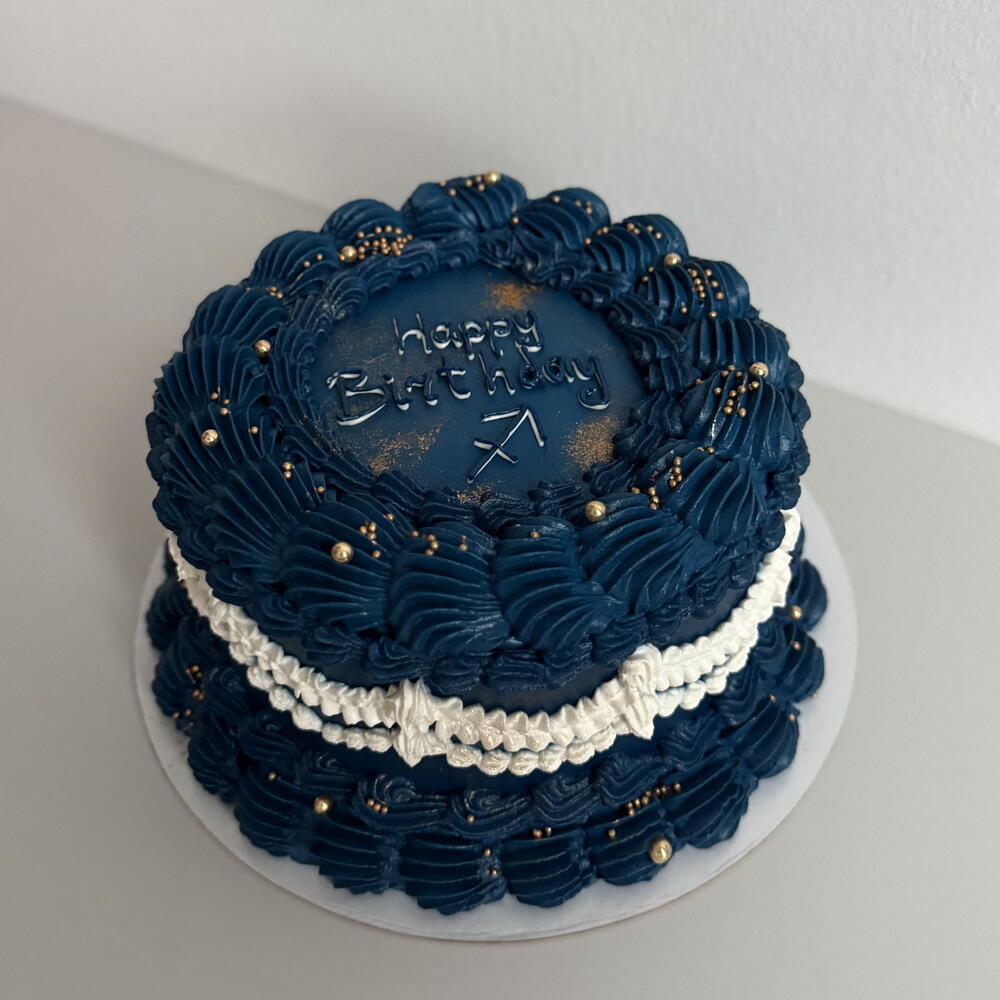 Бенто торт ламбет темно-синий на день рождения