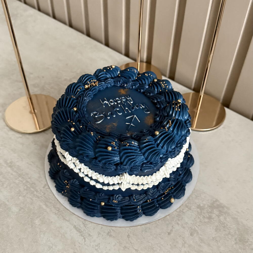 Бенто торт ламбет темно-синий на день рождения