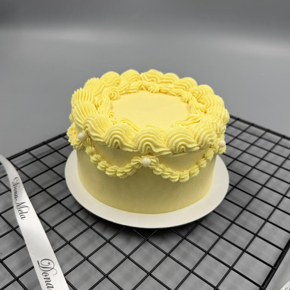 Бенто торт Ламбет жёлтый на праздник, фотосессию