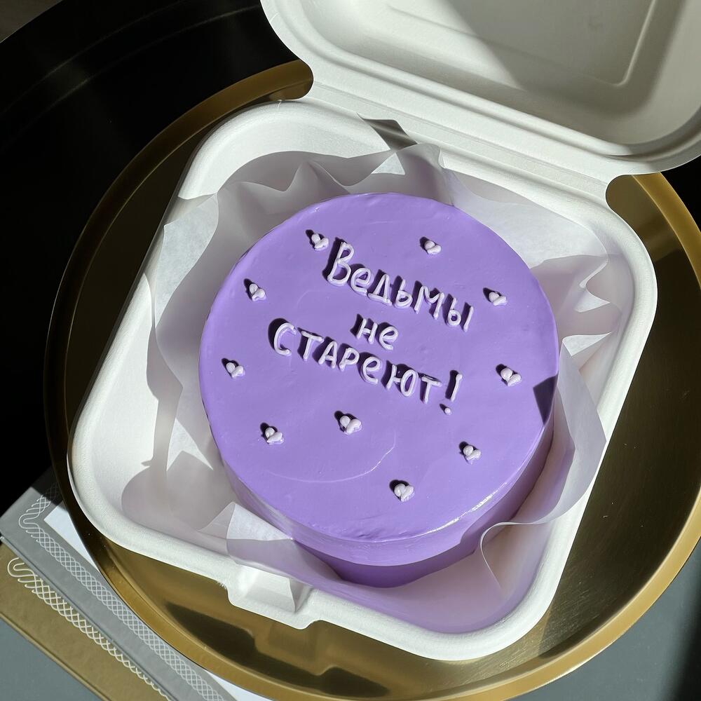 Бенто торт лавандовый