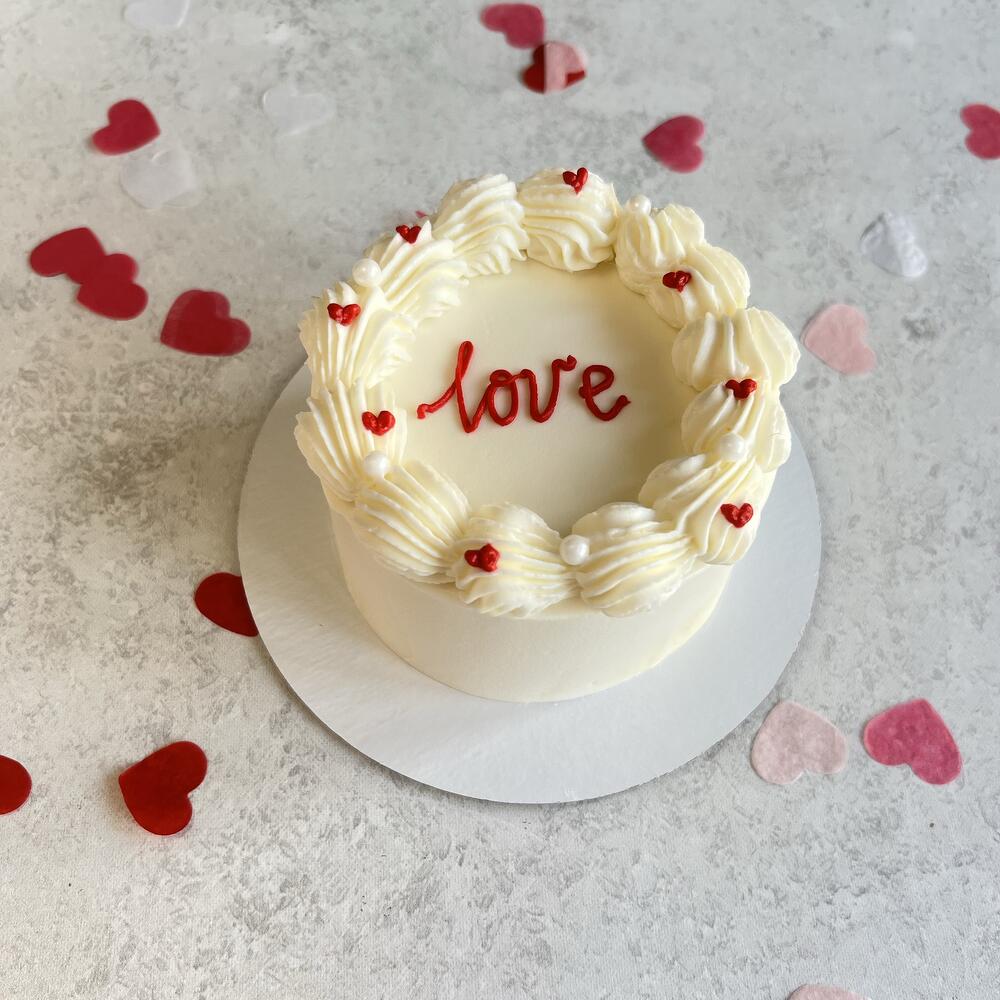 Бенто торт «love» для любимой девушки