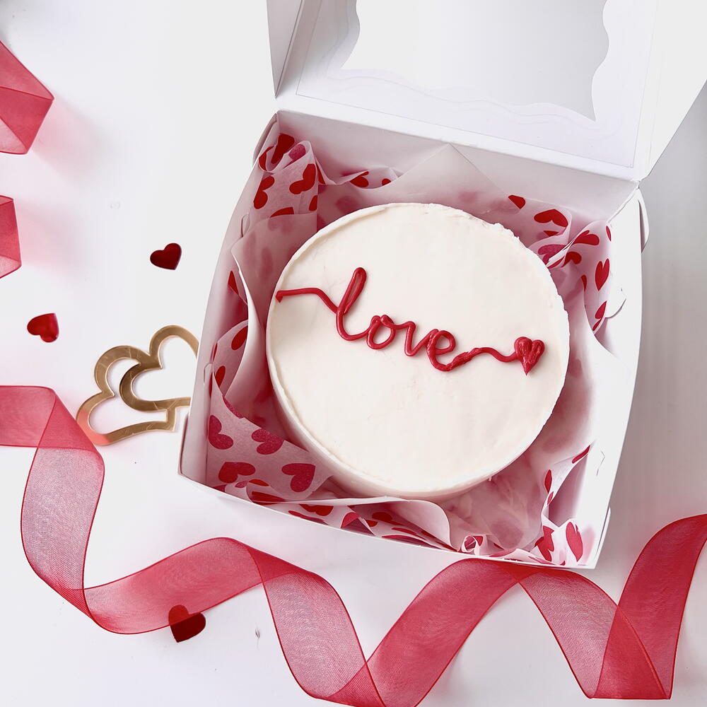 Бенто торт love на 14 февраля любовь трендовый